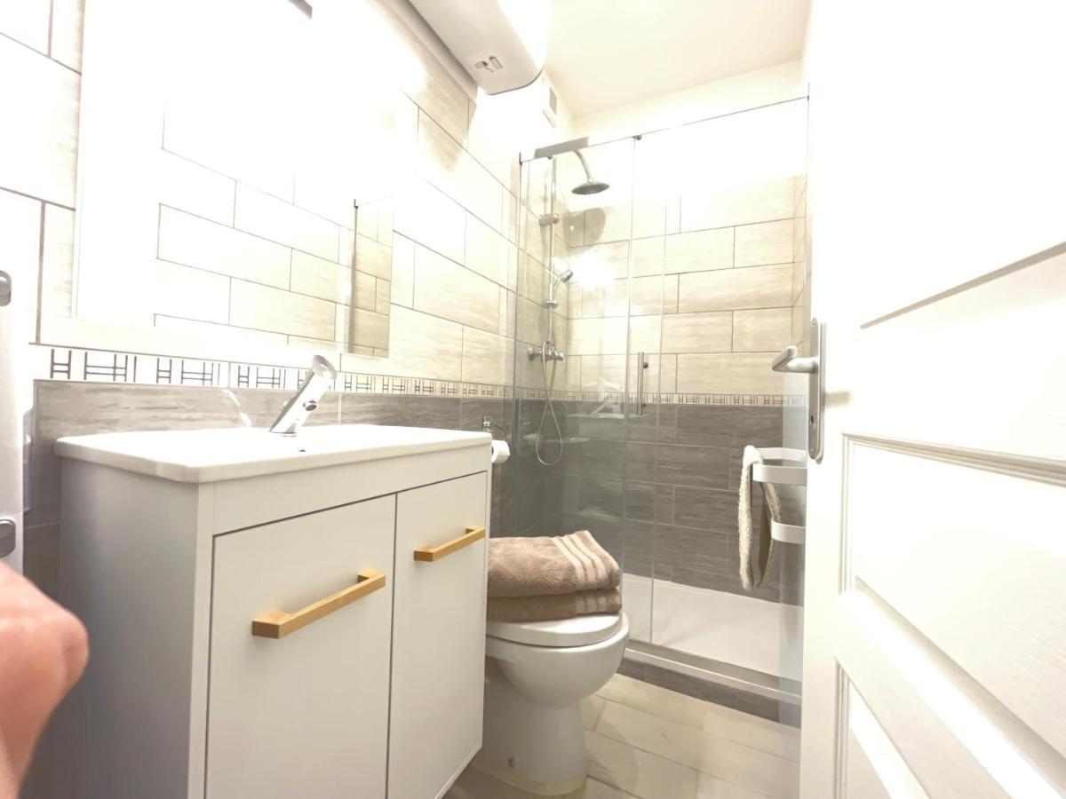 Le Montgy - Studio Tout Confort A Royat National N1 Kültér fotó